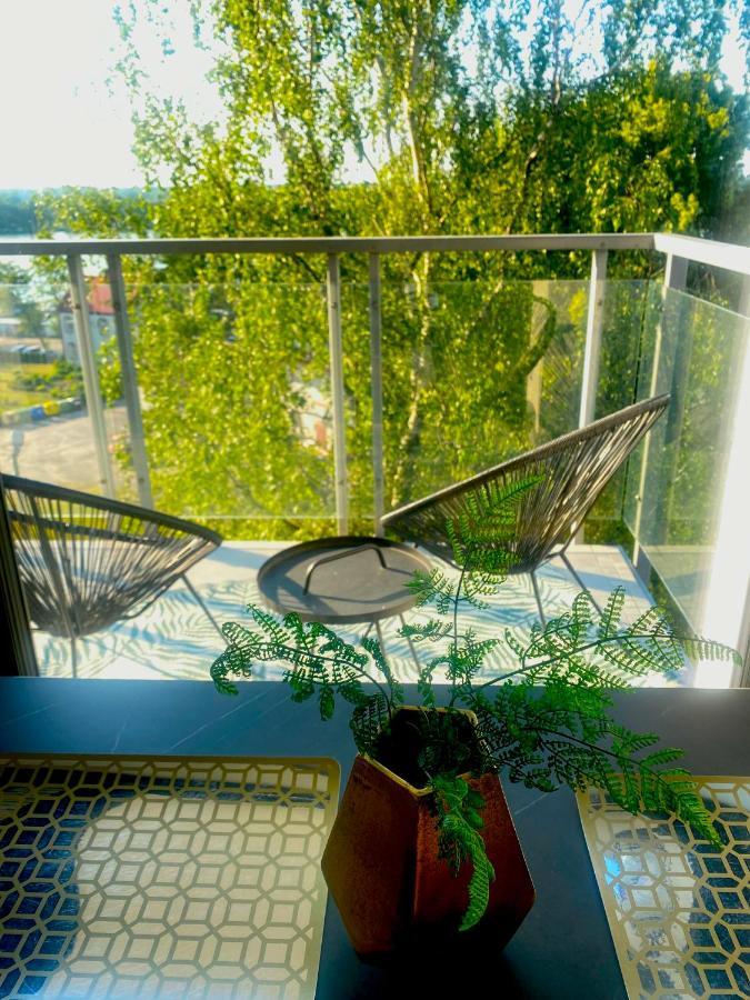 Апартаменты Loft 22 Delux Валч Экстерьер фото